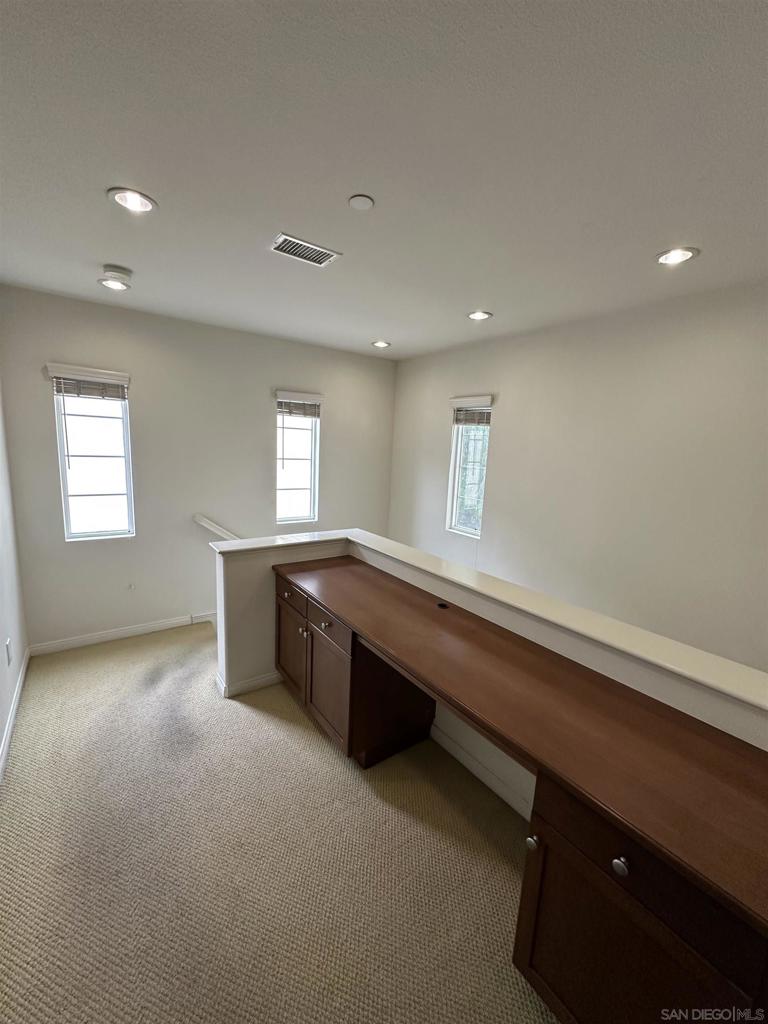 882 Sunset Place Property Photo 16