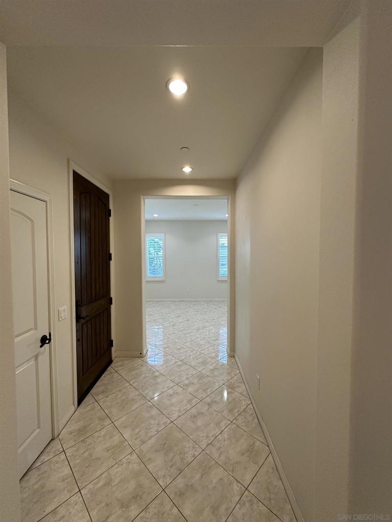 882 Sunset Place Property Photo 18