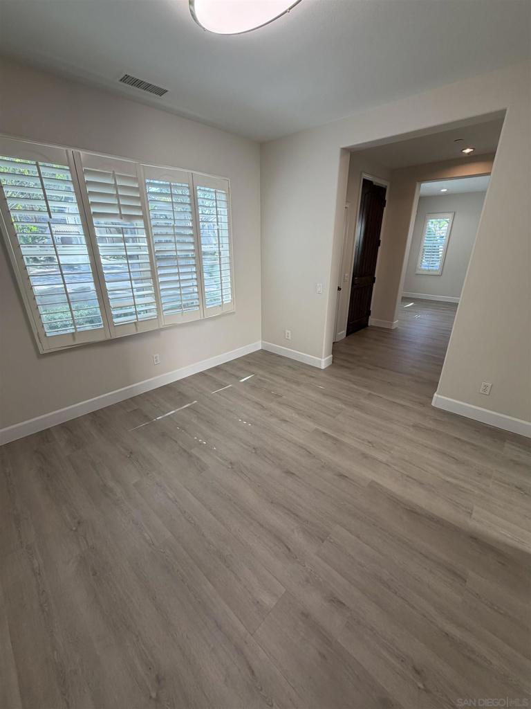 882 Sunset Place Property Photo 23