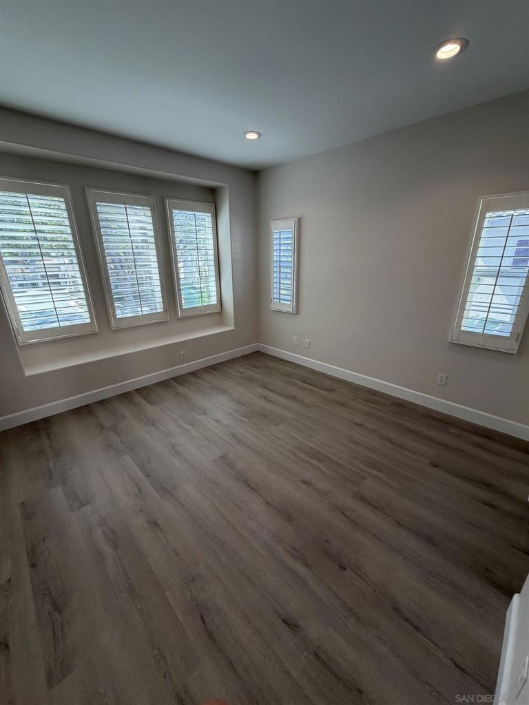 882 Sunset Place Property Photo 24