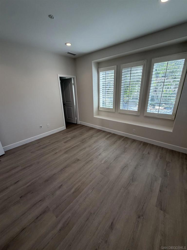 882 Sunset Place Property Photo 25