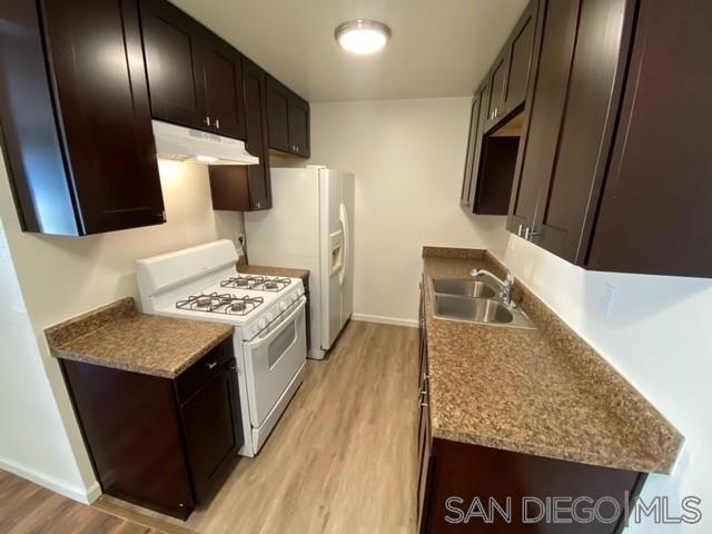341 Lansing Cir Property Photo 4