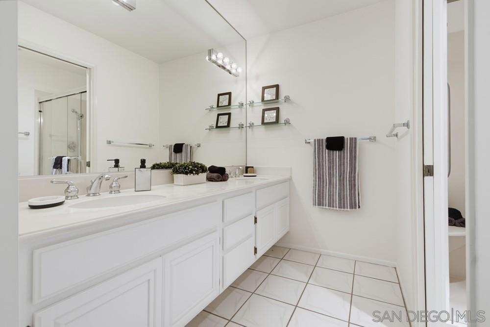 12724 Via Nasca Property Photo 29