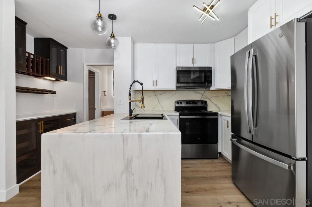 1855 Diamond 5-230 Property Photo 11