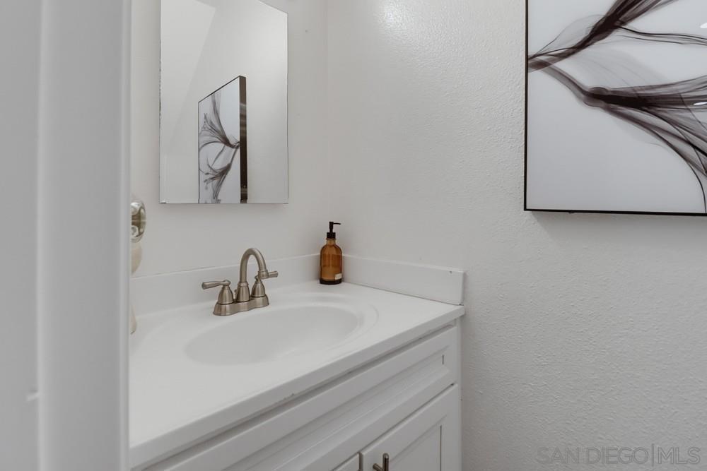 6516 Omega Dr Property Photo 7