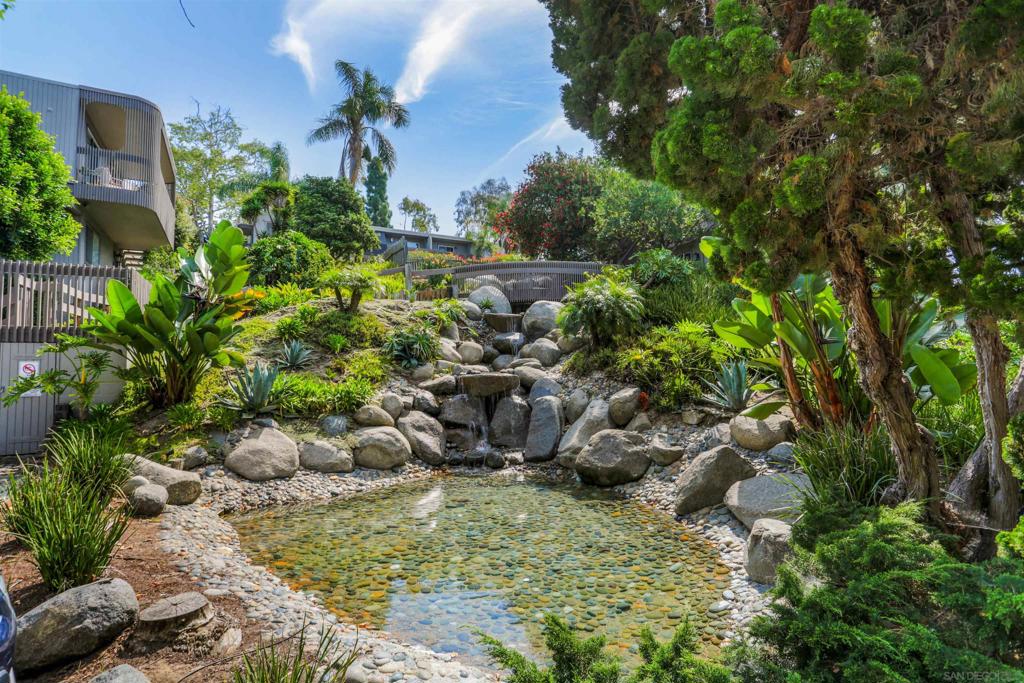 155 Rosebay 37 Property Photo 1