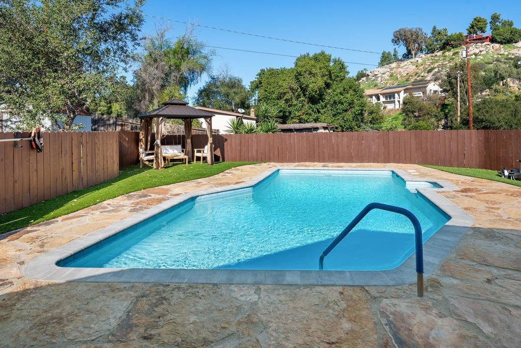 1780 Grove Property Photo 43