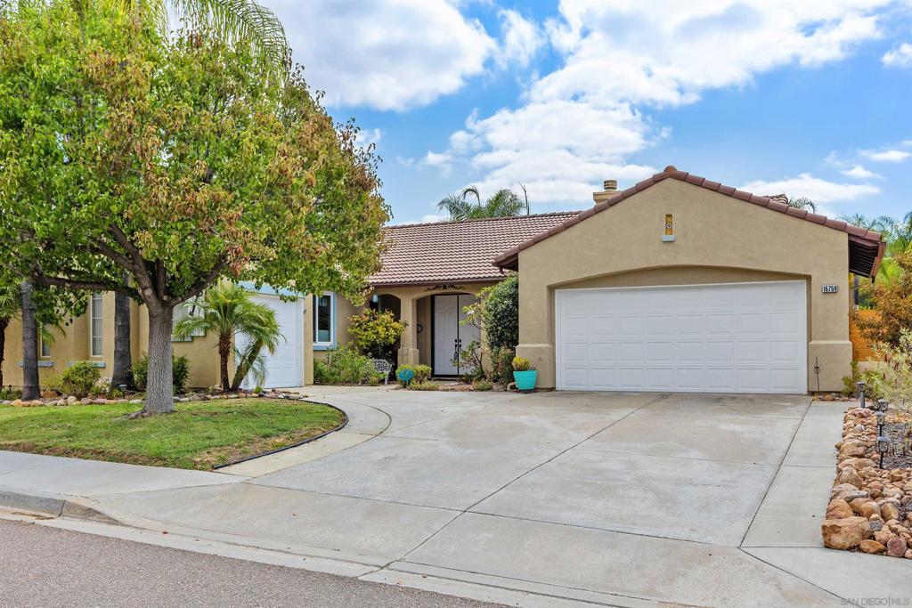 16759 Open View Property Photo 3