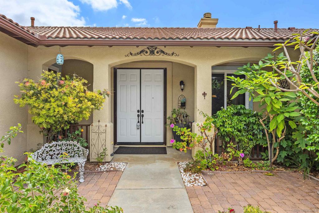 16759 Open View Property Photo 8