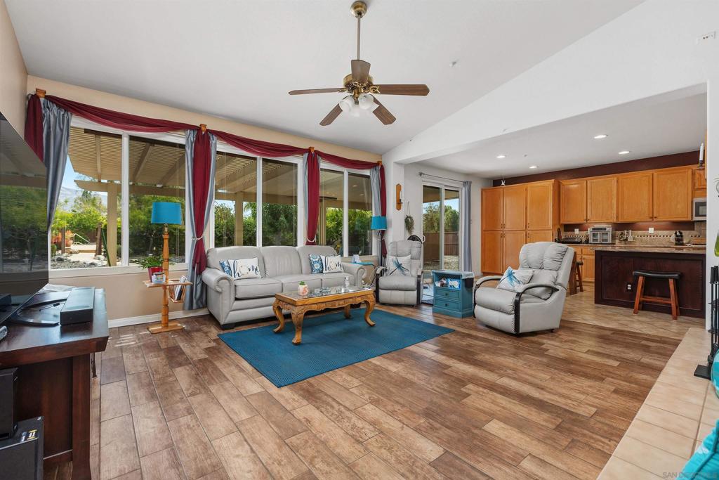 16759 Open View Property Photo 18