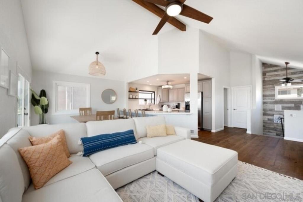 1470 Evergreen Property Photo 1