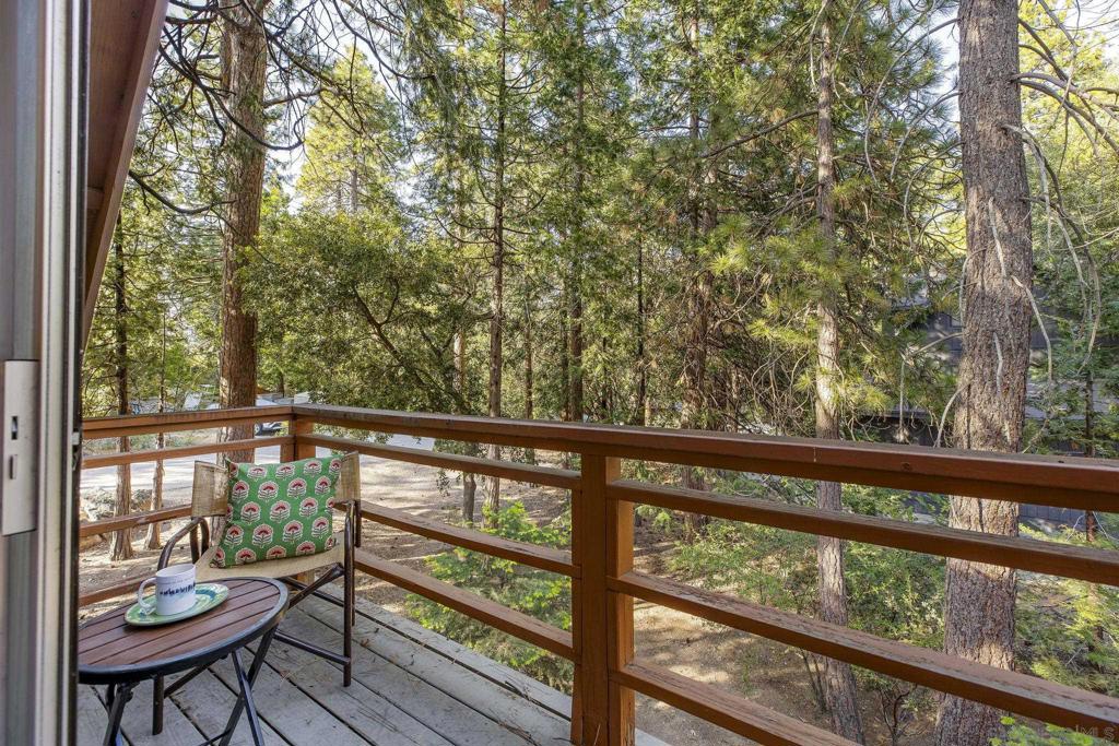 52275 Sylvan Way Property Photo 18