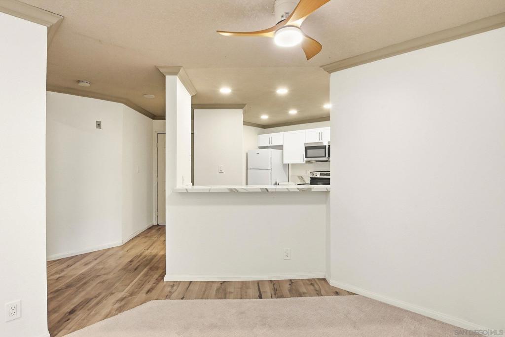 7545 Charmant 1512 Property Photo 9