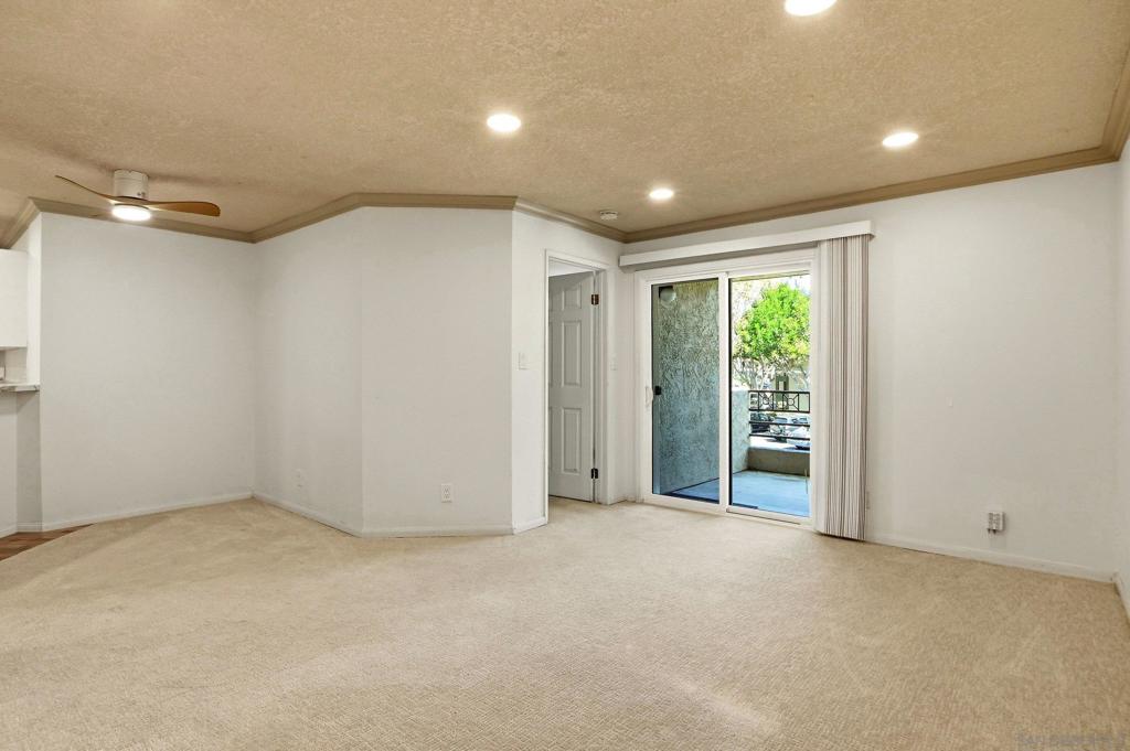 7545 Charmant 1512 Property Photo 10