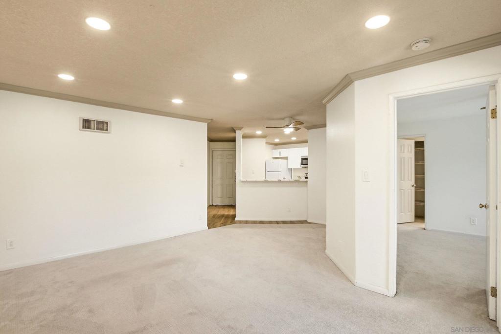 7545 Charmant 1512 Property Photo 13