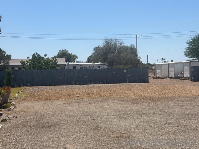 1598 N 8 Th St Property Photo 7