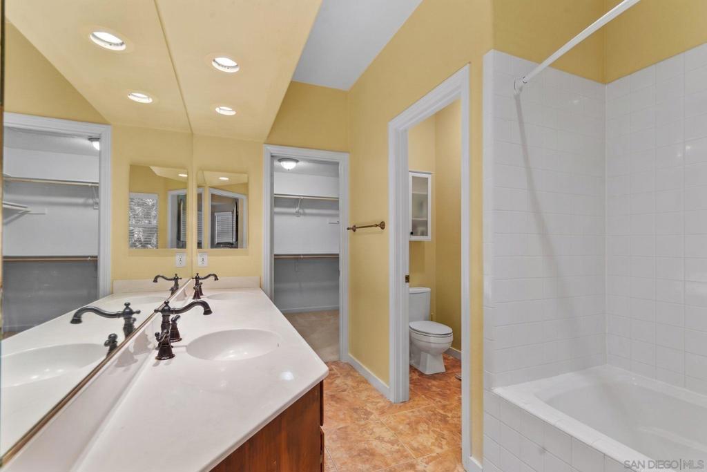 11249 Caminito Rodar Property Photo 21