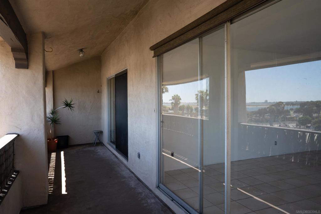 2540 Clairemont Dr 307 Property Photo 14