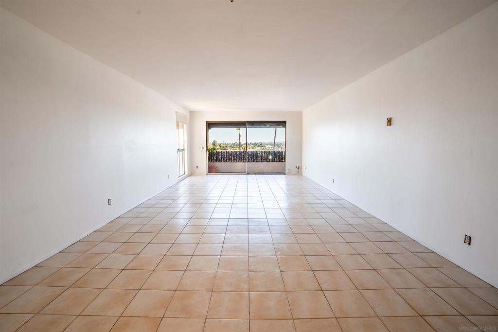 2540 Clairemont Dr 307 Property Photo 15