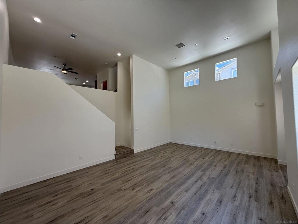 391 Connecticut Property Photo 6