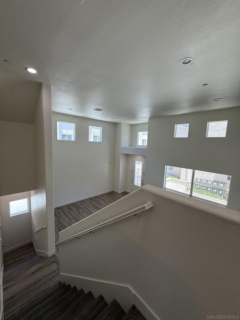 391 Connecticut Property Photo 9