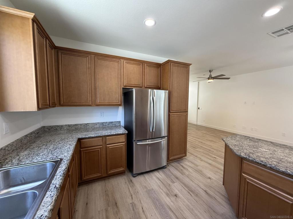 391 Connecticut Property Photo 15