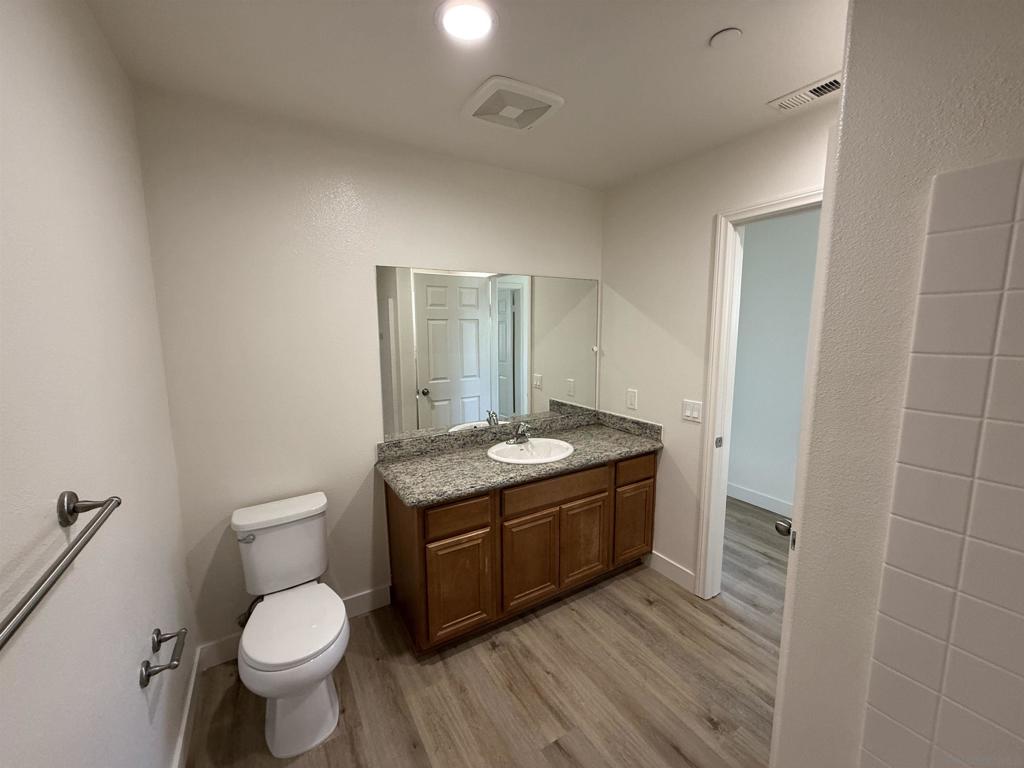 391 Connecticut Property Photo 32