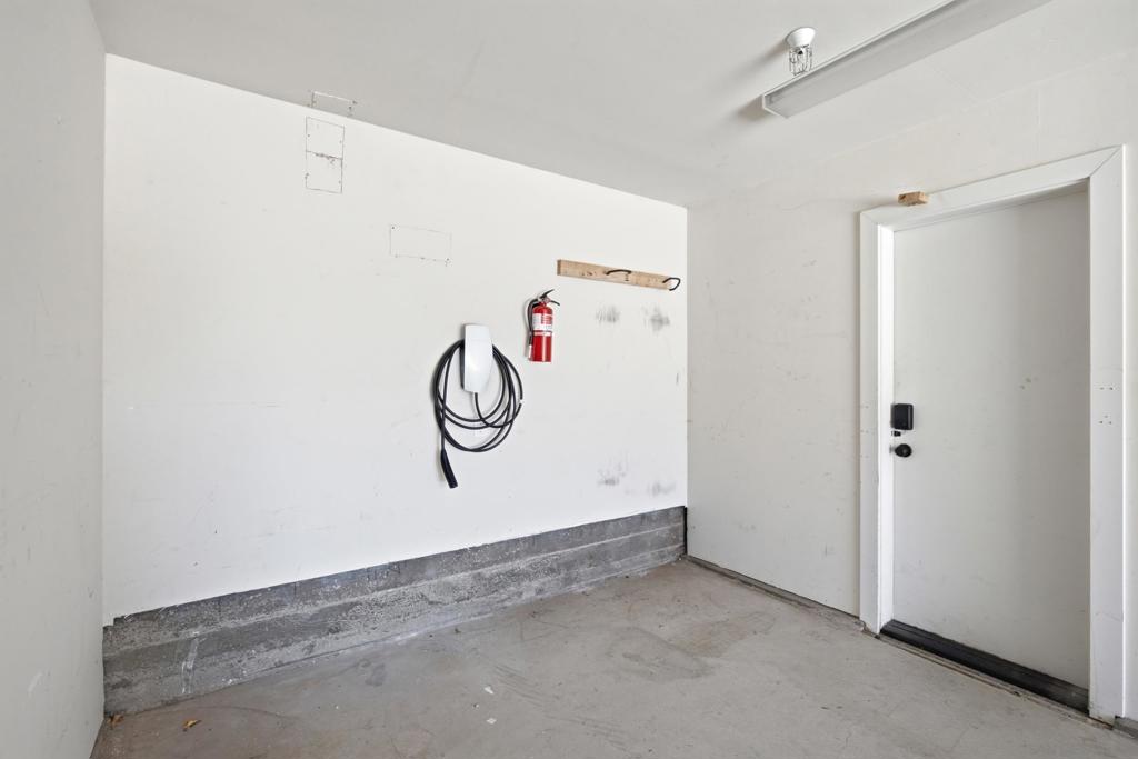 1323 Felspar St Property Photo 25