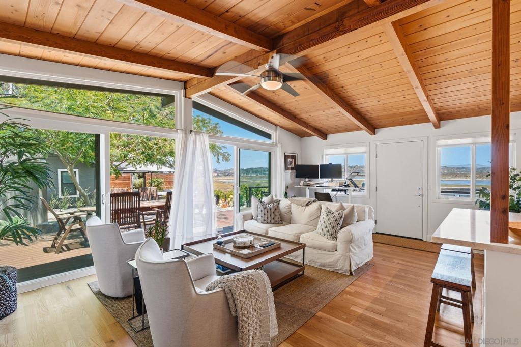 1604 6 San Dieguito Dr Property Photo 4