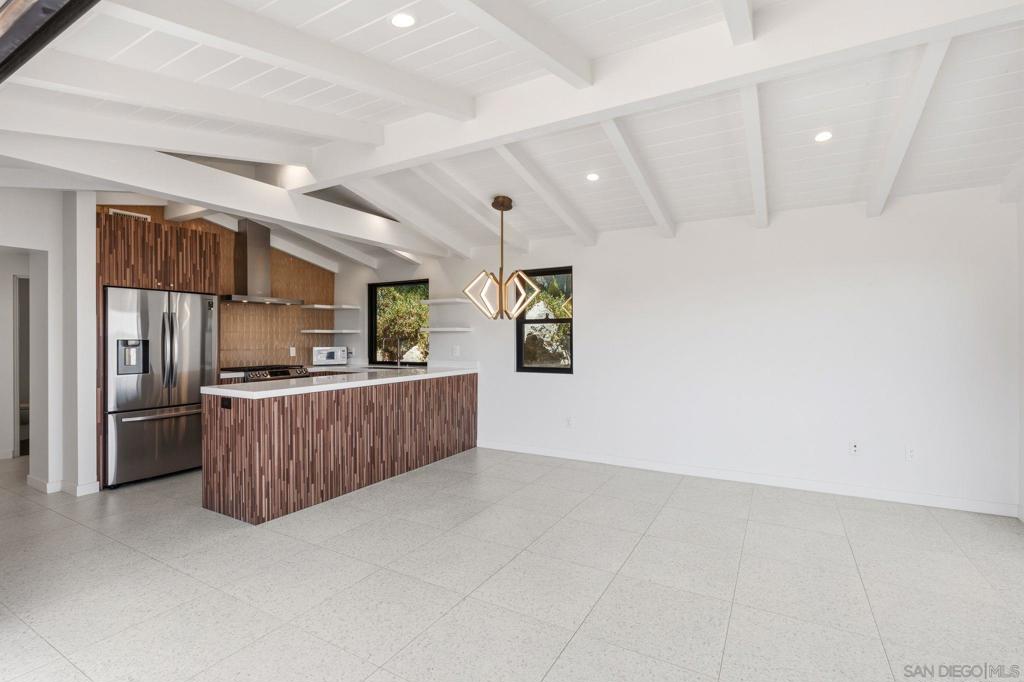 1604 6 San Dieguito Dr Property Photo 17