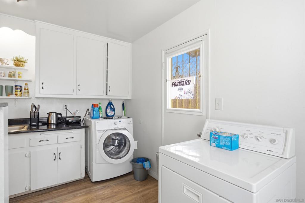 1185 87 Georgia St Property Photo 21