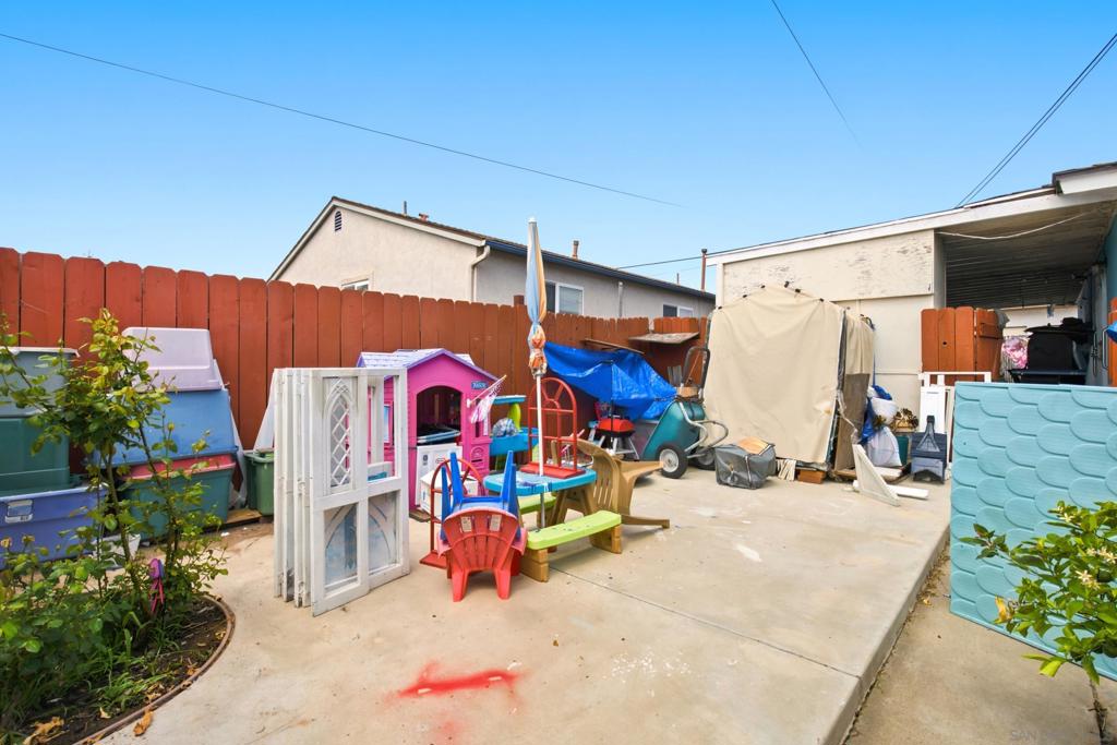 1185 87 Georgia St Property Photo 26