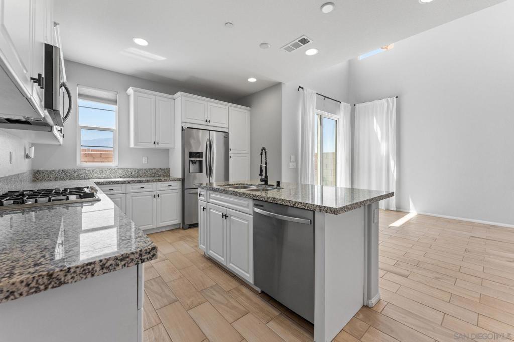 305 Paseo Gusto Property Photo 11