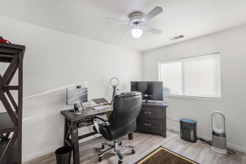 10014 Gemtree Way Property Photo 19