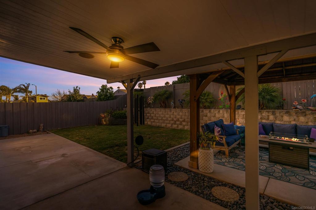 10014 Gemtree Way Property Photo 30