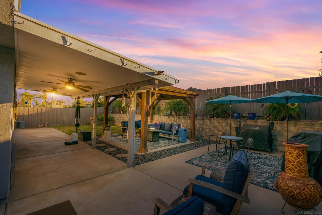 10014 Gemtree Way Property Photo 31