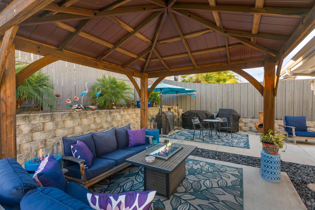 10014 Gemtree Way Property Photo 36