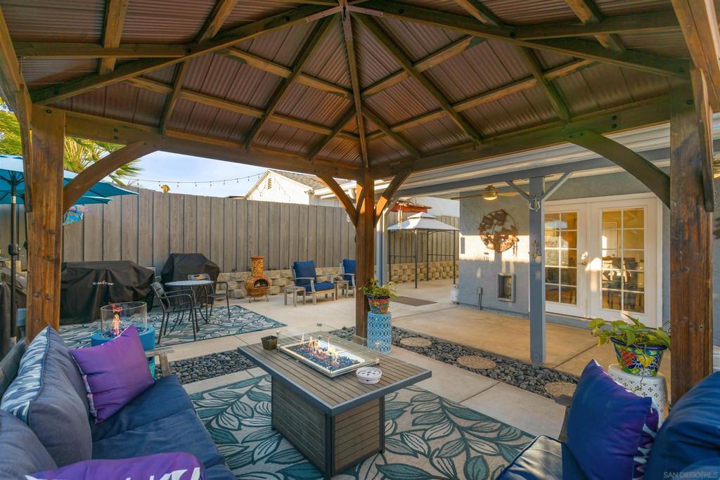 10014 Gemtree Way Property Photo 38