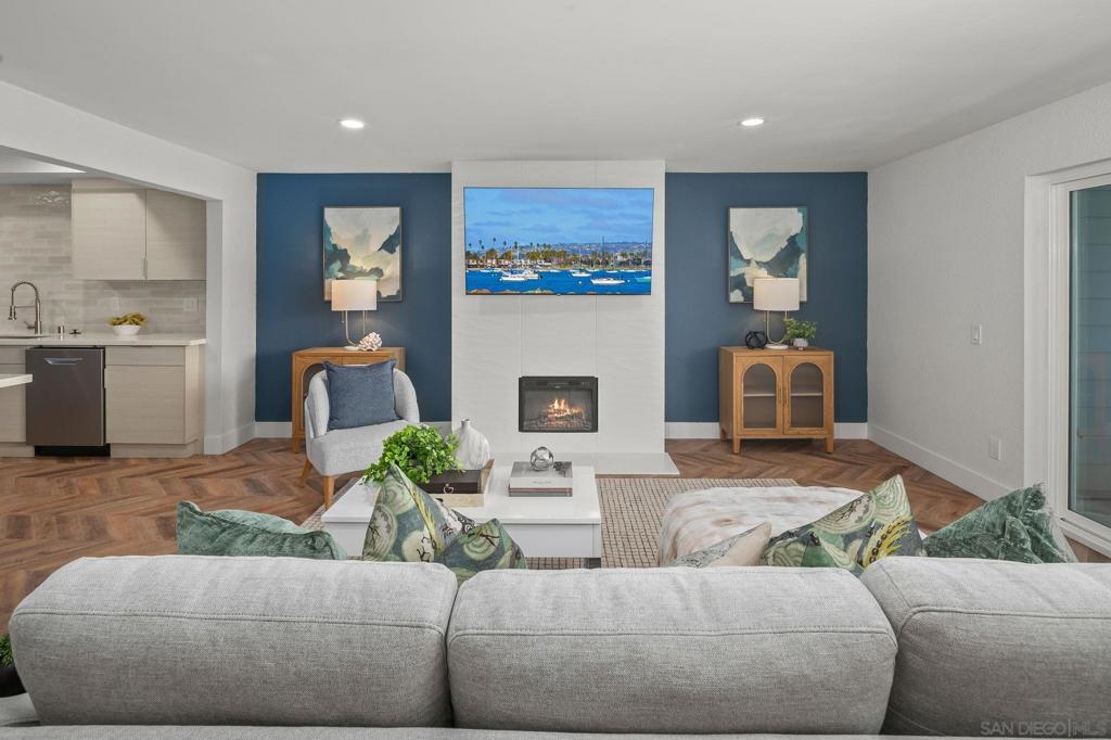 90 Montego Ct. Property Photo 8