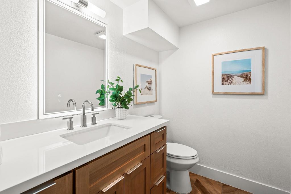 90 Montego Ct. Property Photo 18