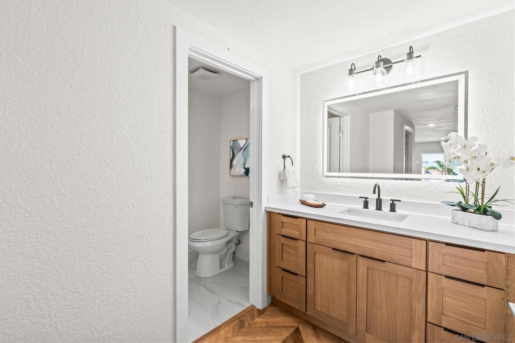 90 Montego Ct. Property Photo 30