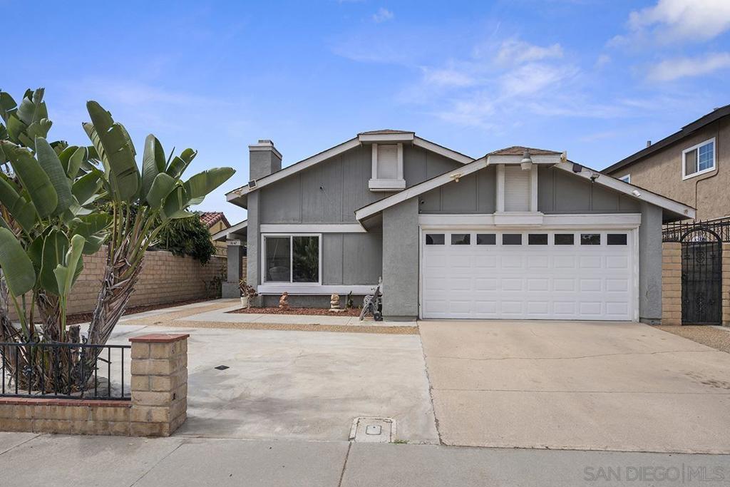 1642 Planicie Property Photo 1