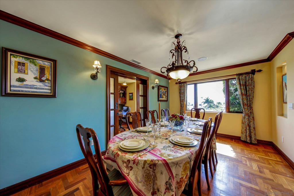 2540 Chatsworth Property Photo 18