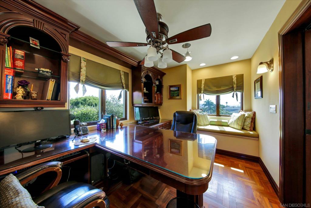 2540 Chatsworth Property Photo 20