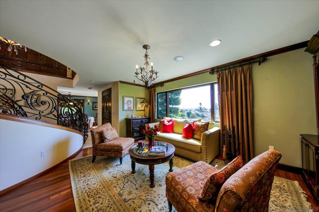 2540 Chatsworth Property Photo 24