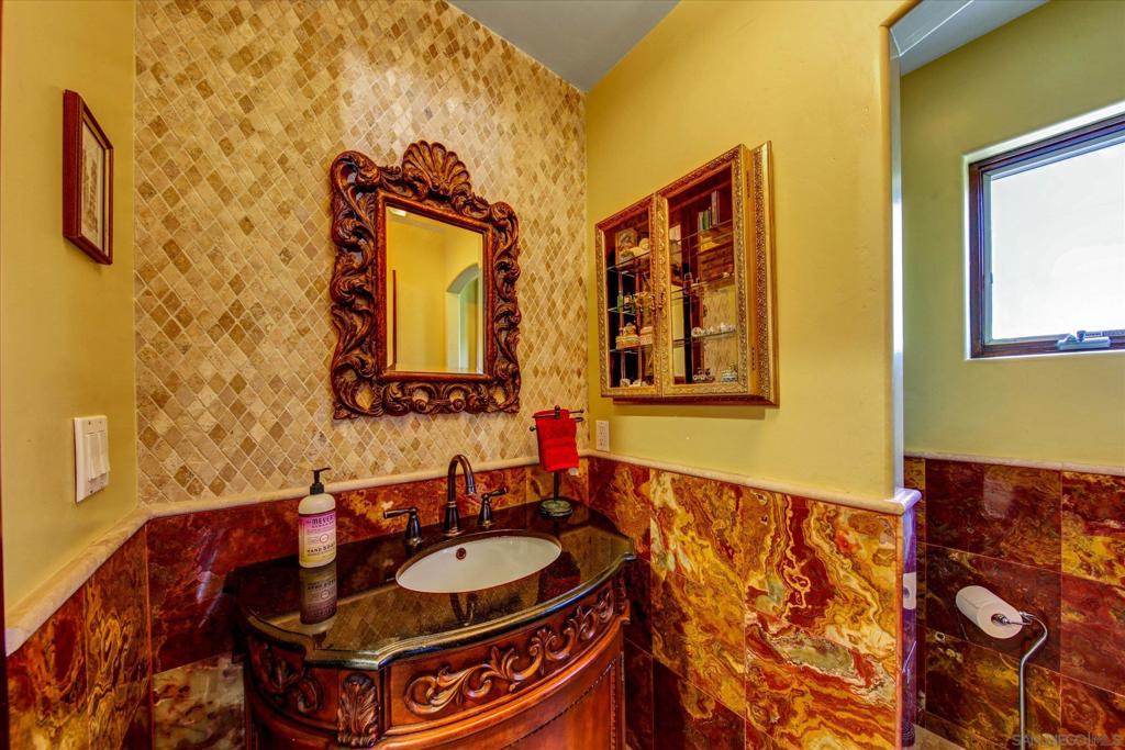 2540 Chatsworth Property Photo 26