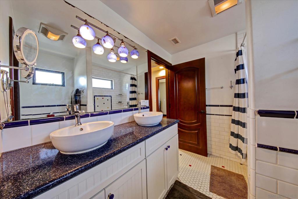 2540 Chatsworth Property Photo 49