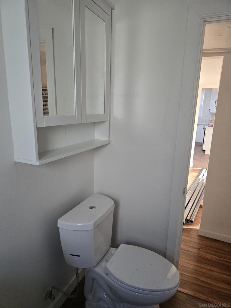4527 Esther Street Property Photo 12