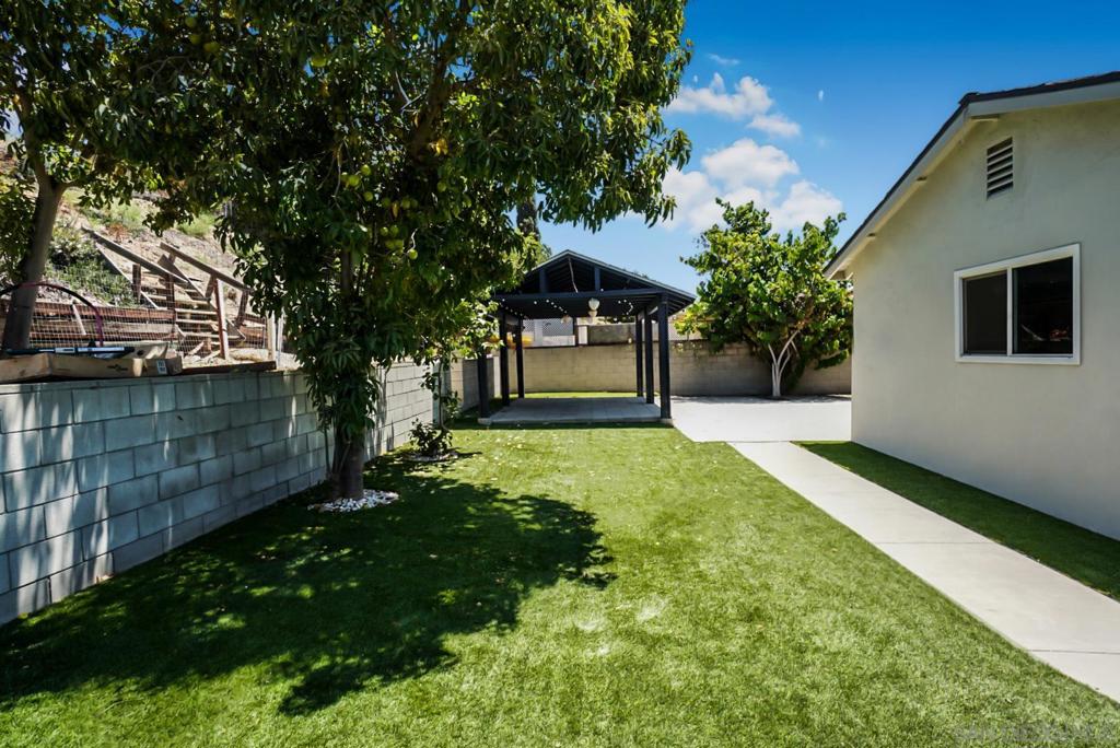 7272 Peter Pan Avenue Property Photo 21