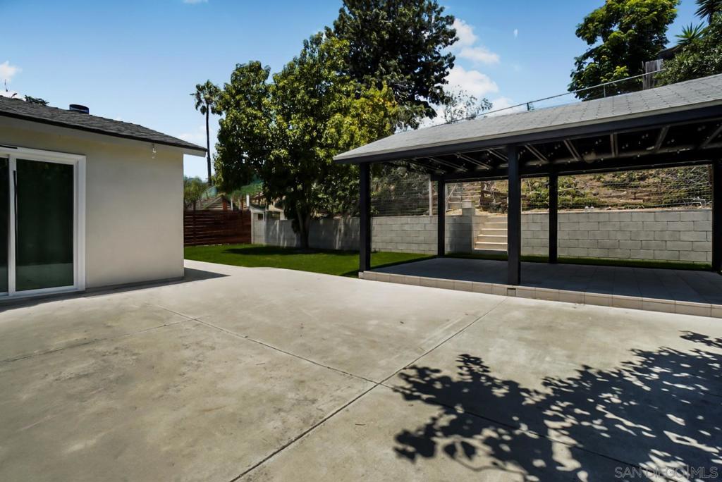 7272 Peter Pan Avenue Property Photo 23
